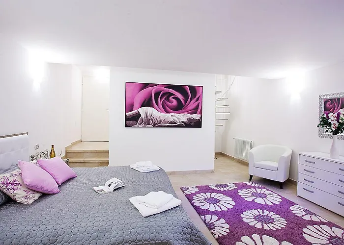 Apartmán Bella Vista In With Pool Sleeps 6- By Italian Mezzegra